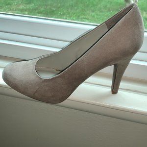 Brand new, never worn heels